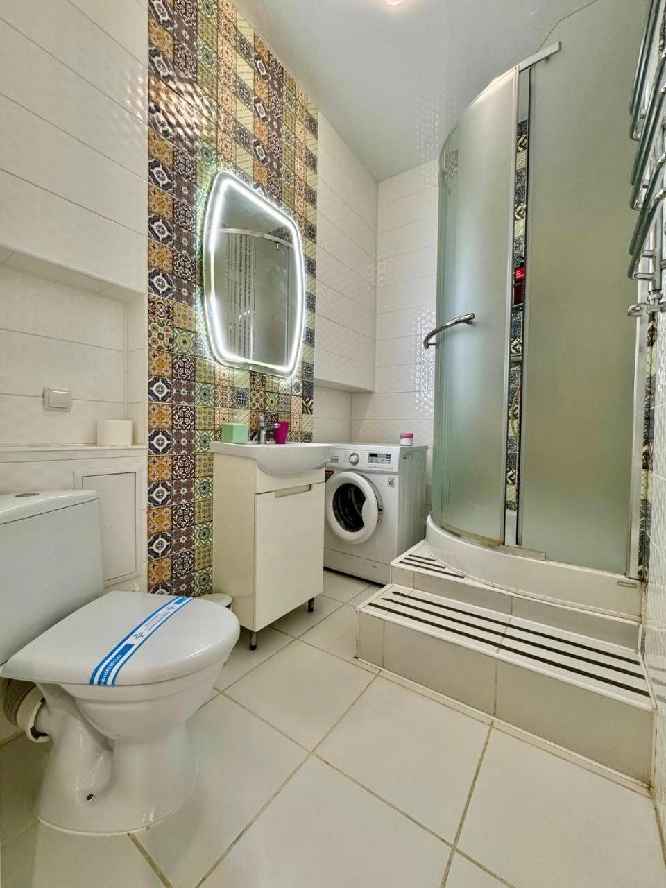 Apartpoltava Ексклюзивна Мансарда З Виходом На Дах, Новобудова, Led Дзеркало Корпусний Парк Luaran gambar